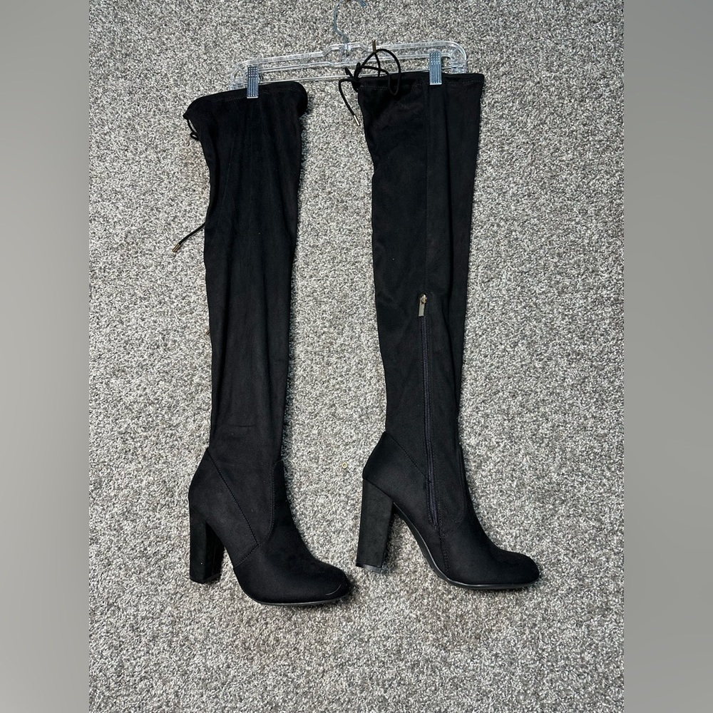 NIB Journee Collection Women's Faux Suede Knee Boots Size 9 - Picture 5 of 6